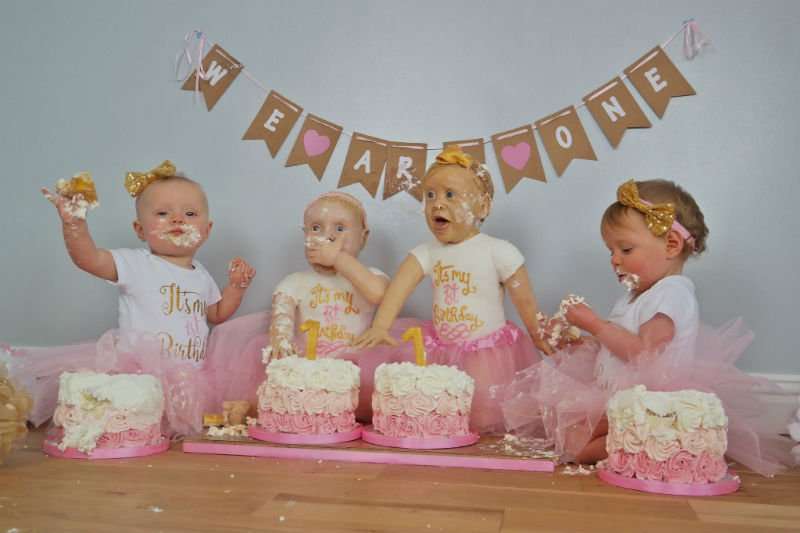 この女の子達の１歳のお誕生日のケーキが凄すぎる Dallajapa Com